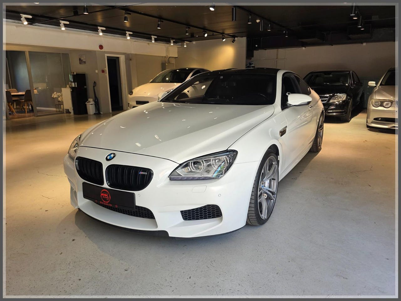 BMW M6 LAV KM / CARBON / SERVICE / HUD / Sport Eksos..